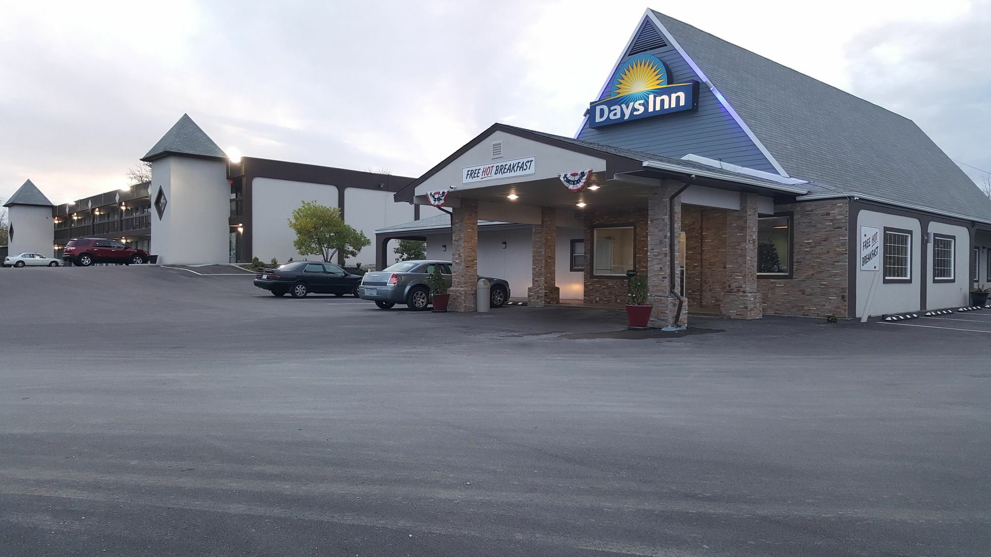 Quality Inn *